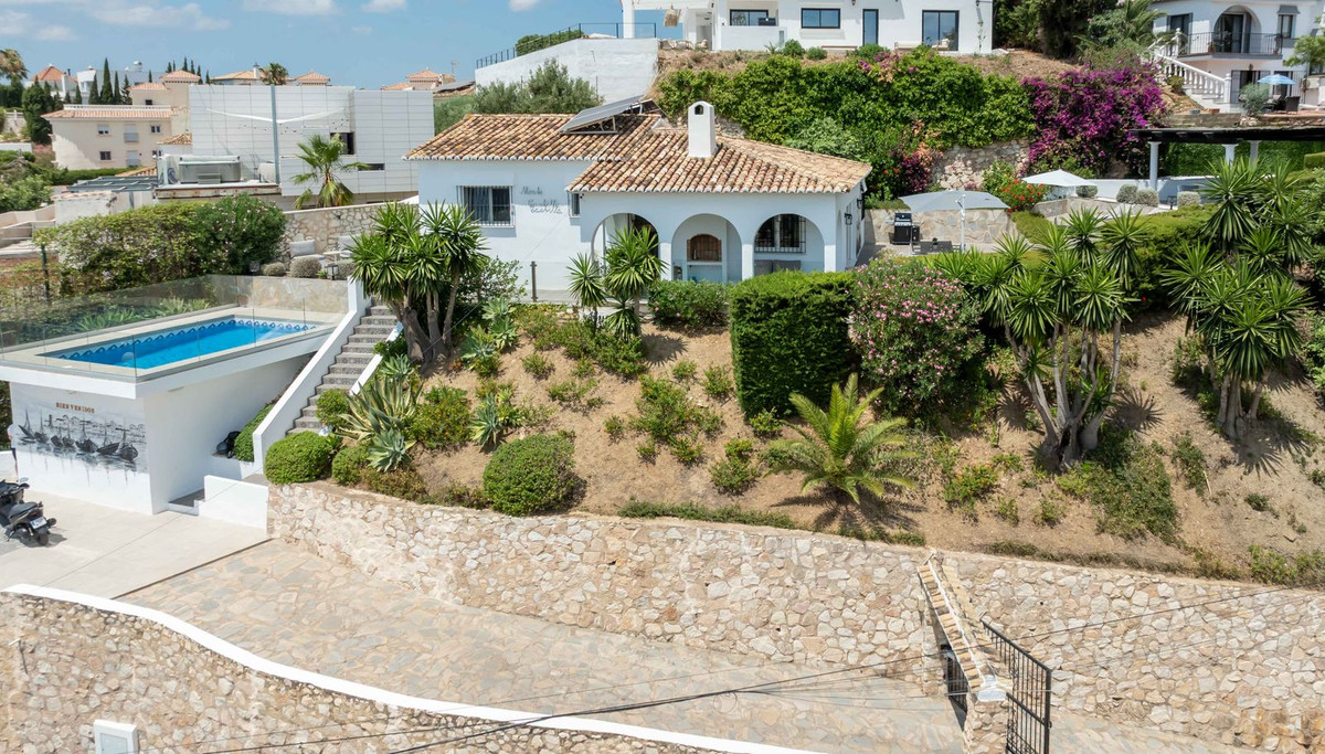 Villa with private pool and sea views in Torreblanca